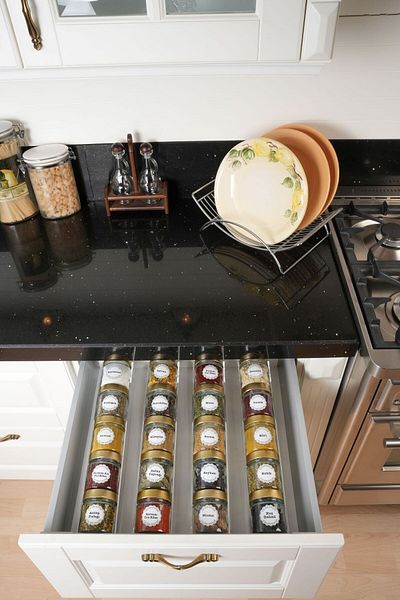 color house 20 Pieces Gold Cap - Glass Spice Rack 255 Cc & 4 Pieces V Model Stand Plexiglass 45*10cm