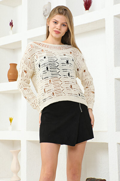Zirve Kadın Ekru Kayak Yaka Distressed Pamuk İçerikli Kazak