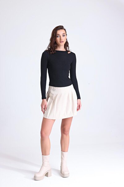 Miss Murem Shoulder Drop Knit Blouse-BLACK