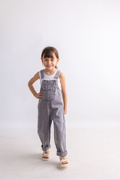 Oliven The Kid Dark Unisex Long Leg Jeans Slopet