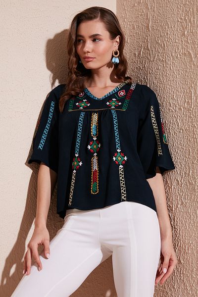 Lela Cotton Regular Fit Embroidered Blouse BLUZ 611BZ0247