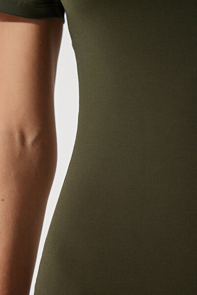 Happiness İstanbul Dámské khaki dlouhé sandy pletené šaty nízkého střihu DZ00115