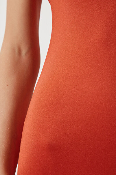 Happiness İstanbul Γυναικείο πλεκτό φόρεμα με πορτοκαλί λαιμόκοψη Saran Sandy UB00239