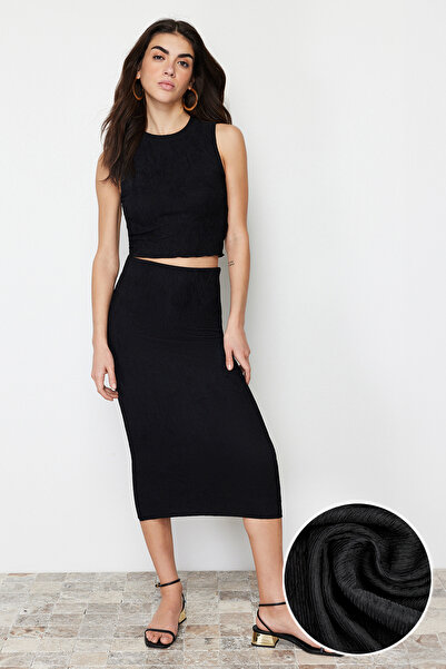 Trendyol Collection Zero Sleeve Black Knitted Blouse and Skirt Set - TWOSS24AU00014