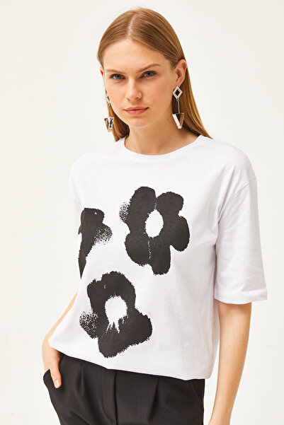 Olalook Γυναικείο μπλουζάκι εκρού μαργαρίτα με στάμπα με άνετη εφαρμογή TSH-19000783