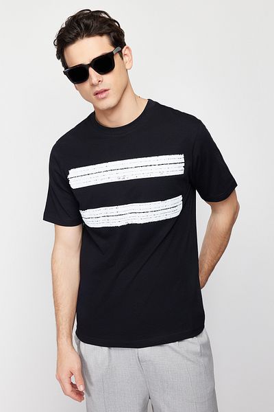 Trendyol Collection Черна памучна тениска с щампа - TMNSS20TS0092