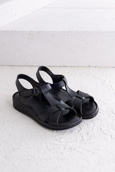 Getcho Travis Sandale negre cu bretele încrucișate pentru femei, talpă ortopedică cu velcro, model confortabil de zi cu zi