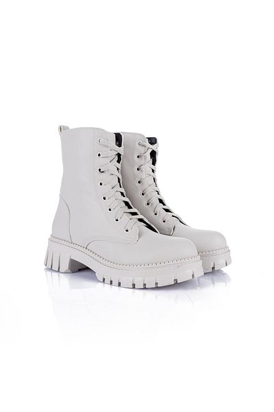 Getcho Arina Women's Ecru Boots