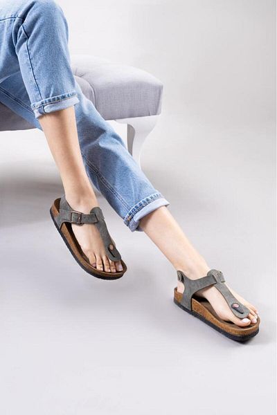 Getcho Larindo Women's Green Suede Flip Flops Cork Sole Sandals – Buckle Casual Summer Comfortable Sole