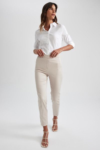 DeFacto Valentina Zigaretten-Satinhose J8743az23sm