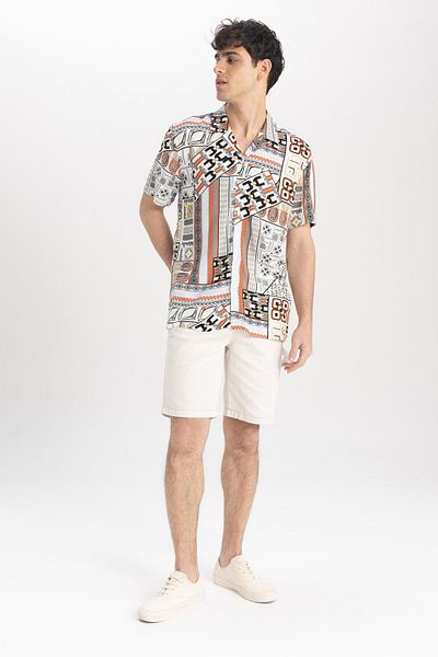 DeFacto Relax Fit Gabardine Bermuda Z4576az23sm