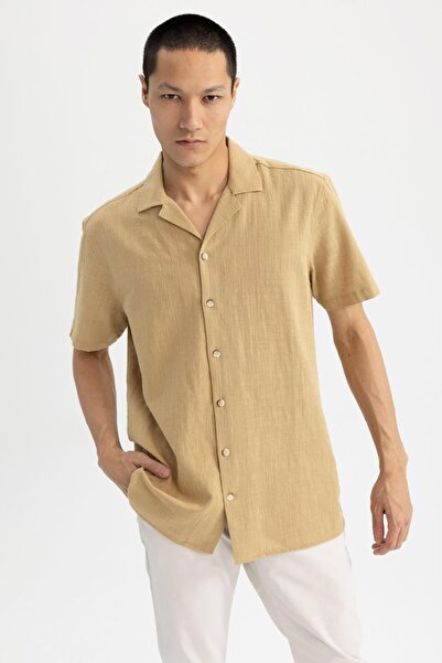 DeFacto Modern Fit Apaş Yaka Kısa Kollu %100 Pamuk Gömlek Z5189az23sm