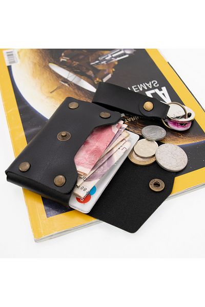 miawiki Black Leather Wallet and Keychain Set, High Quality Accessory
