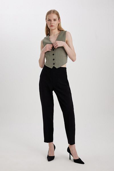 DeFacto Carrot Fit High Waist Short Leg Trousers with Pockets C2234AX24SP