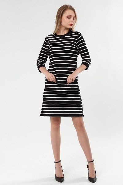 Miss Murem Pocket Detail Striped Dress-black and White