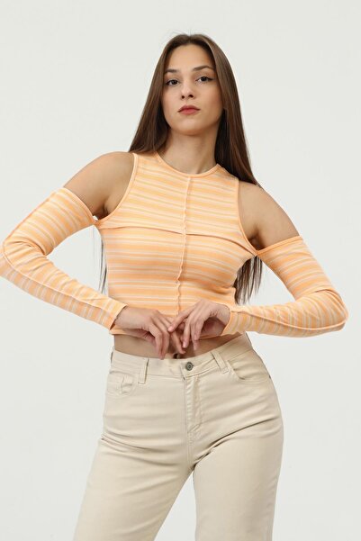 Miss Murem OrAnge Long Sleeve Off-the-shoulder Blouse
