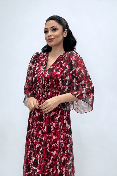 giyimmasalı Chiffon Fabric Bat Sleeve Midi Dress - RED