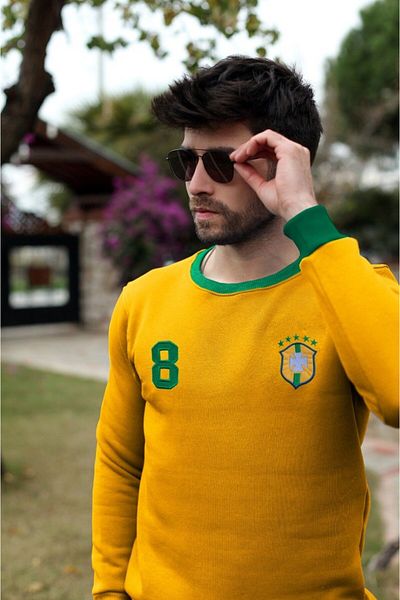 OFFSIDESIGN Brazilian Retro Sweatshirt