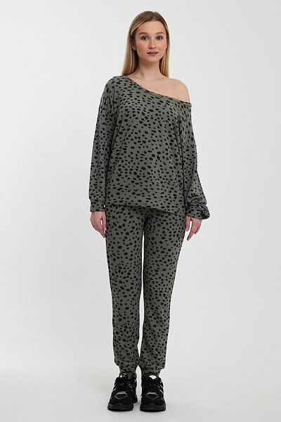 Penyelux Women's Comfortable and Stylish Polka Dot V-Neck Long Sleeve T-Shirt