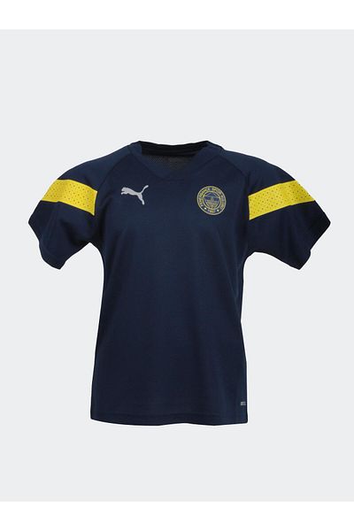 Fenerbahçe 2022/23 Тренировка на футболист от А-отбор-младши
