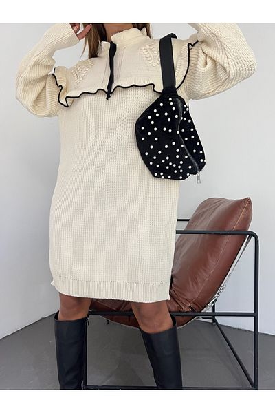 Modamorfo Stricktunika mit Spitze und Rüschenkragen