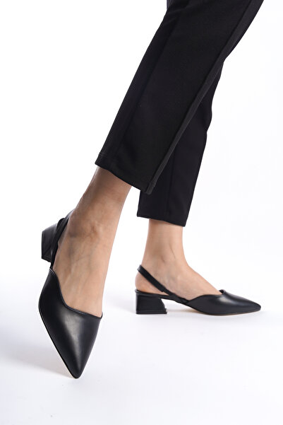 Ayakkabı Podyumum BELIZ" جلد أسود مفتوح من الخلف ومقدمة مدببة ومغلقة وكعب منخ...