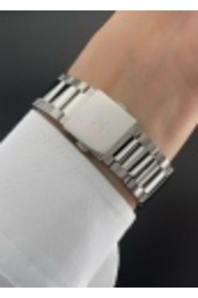 Daniel Klein Quartz Wristwatch Silver Color 3 Atm Water Resistance