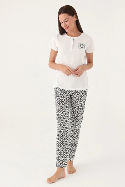 Pierre Cardin PİERRE CARDIN BUTTONED COLLAR SOFT TEXTURED SHORT SLEEVE WOMEN'S PAJAMAS SET 8785