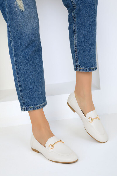 SOHO Women's White Ballerinas 17936