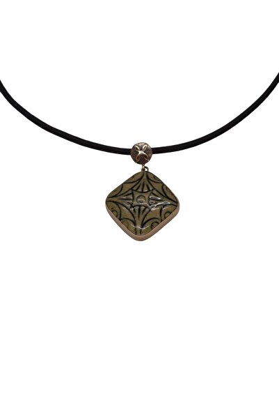 Hedea قلادة برونزية هادئة