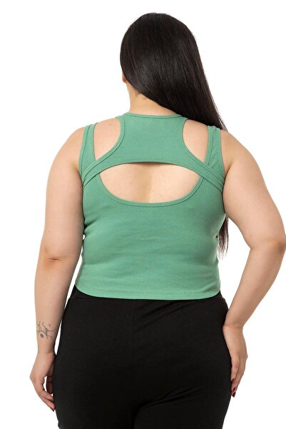 DISENTIS MODEST Large Size Low-cut Ribbed Camisole Green Body