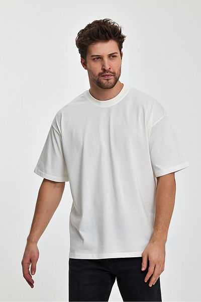 COMBİNE MİCHAİL Men's Oversize Fit Thick Fabric Textured Crew Neck T-shirt