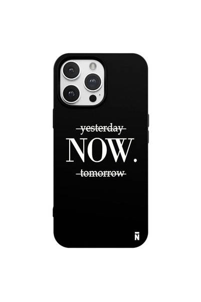 Casen غلاف هاتف من السيليكون باللون الأسود لهاتف iPhone 15 Pro بتصميم الآن