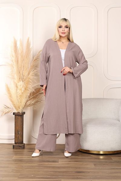 sinemisxxl طقم جاكيت بنطلون من القماش المجعد باللون البني الفاتح