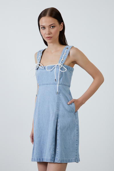 kı.we Askılı Kordon Detaylı Mini Mavi Denim Elbise