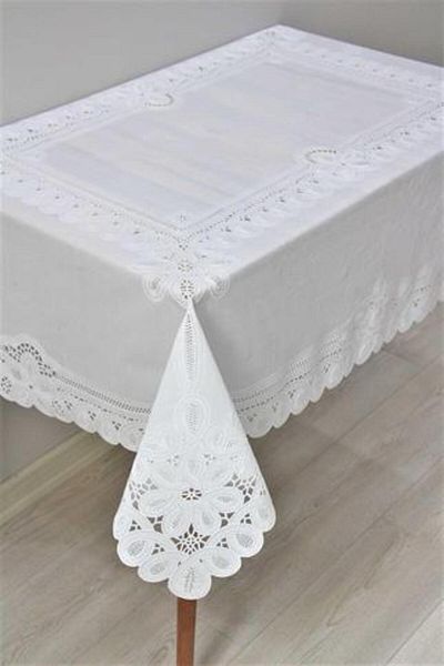 DedeEvTekstil Lanț pentru față de masă din pânză uleioasă din PVC ștergabilă cu aspect de dantelă