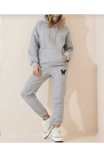 ZEMLİYA طقم بدلة رياضية رمادية كبيرة الحجم بغطاء للرأس من القطن المطبوع