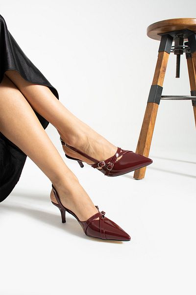 İnan Ayakkabı Women's Burgundy Patent Leather Buckle Detailed Heeled Shoes (6 CM)