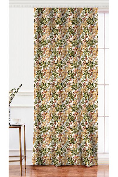 Realhomes Autumn Leaf Pattern Digital Printed Background Curtain on Single Wing White Backdrop