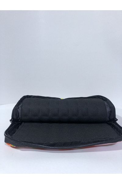 Differ 15.6 Inch Strawberry Patterned Macbook/laptop/notebook/tablet Case