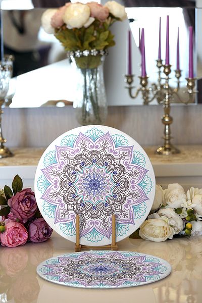 Realhomes Încărcător rotund modern Mandala de culoare deschisă din 2 bucăți și pat de loc pe podea albă