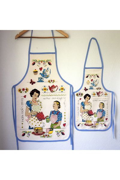 Yavuz Tekstil Liquid Proof Kitchen Apron 2 Pieces Mother-Daughter Set Model Guest Presentation