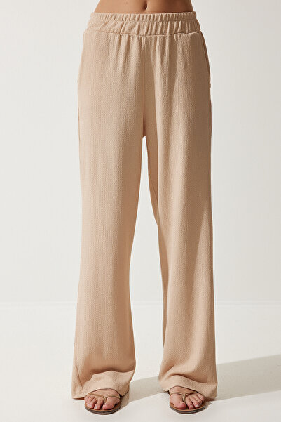 Happiness İstanbul Women's Beige Comfortable Knitted Shirt Trousers Set KH00090