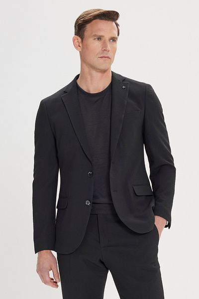 ALTINYILDIZ CLASSICS Men's Black Slim Fit Narrow Cut Mono Collar Seersucker Patterned Suit