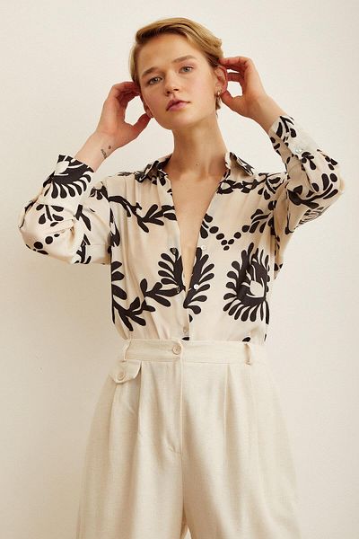 Sue Store White Leaf Patterned Satin Shirt