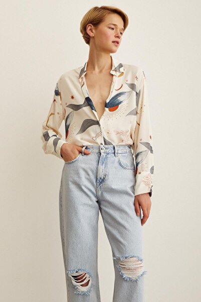 Sue Store Πουκάμισο υπερμεγέθους με πολύχρωμο εκρού σχέδιο