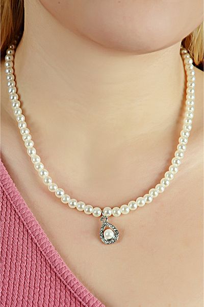 EUROMODA Special Designed Pearl and Zircon Stone Necklace Earrings Pearl Set