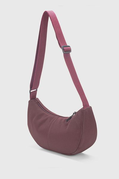 Housebags Geantă Crossbody Roșu Claret rezistentă la apă Half Moon