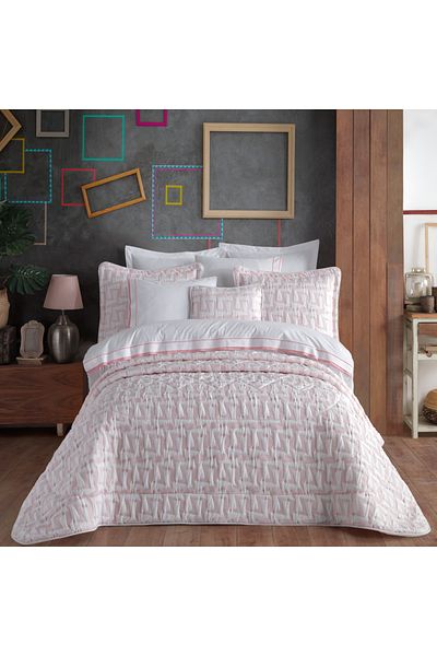 Hobby Powder Colored Ladies Bedspread