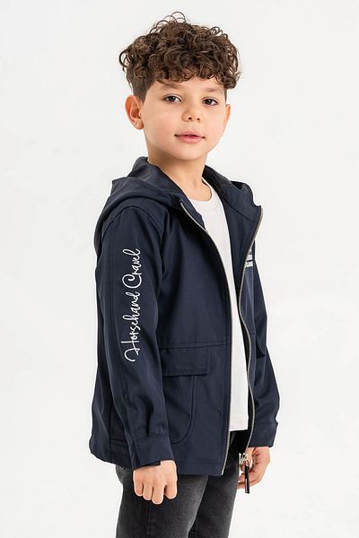 Gold Class Kidswear سترة للأولاد بغطاء للرأس ومزينة بتطريز مقاوم للماء